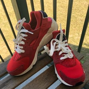 Huarache Nike Men’s Shoes size 8